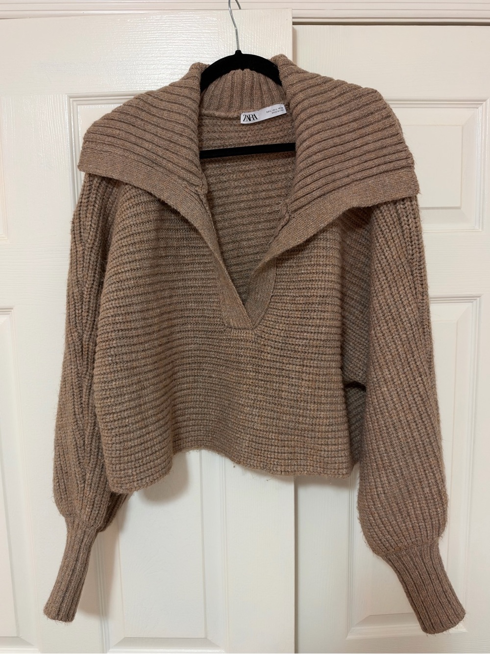 Zara Light Brown V-Neck Knit Cropped Sweater with Foldover Collar, Size Large